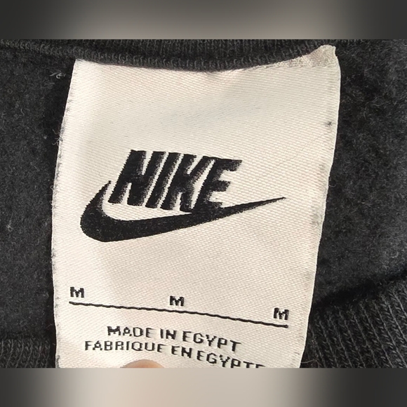 Nike Rare Balance Diet Food Pyramid Crewneck Sweatshirt Size Medium - Picture 3 of 8